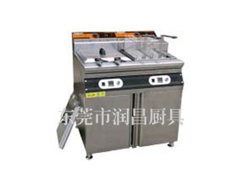 說一說關(guān)于整體深圳廚具設(shè)備的組成部分有哪些？的圖片